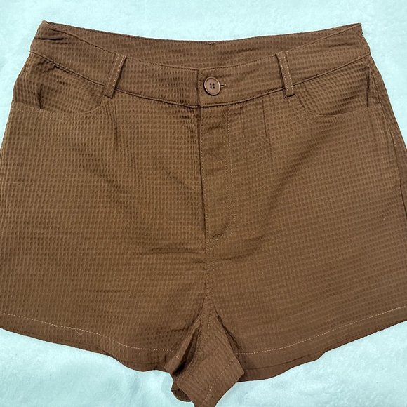 Bobbles & Lace Two-Piece Set - Picture 8 of 9